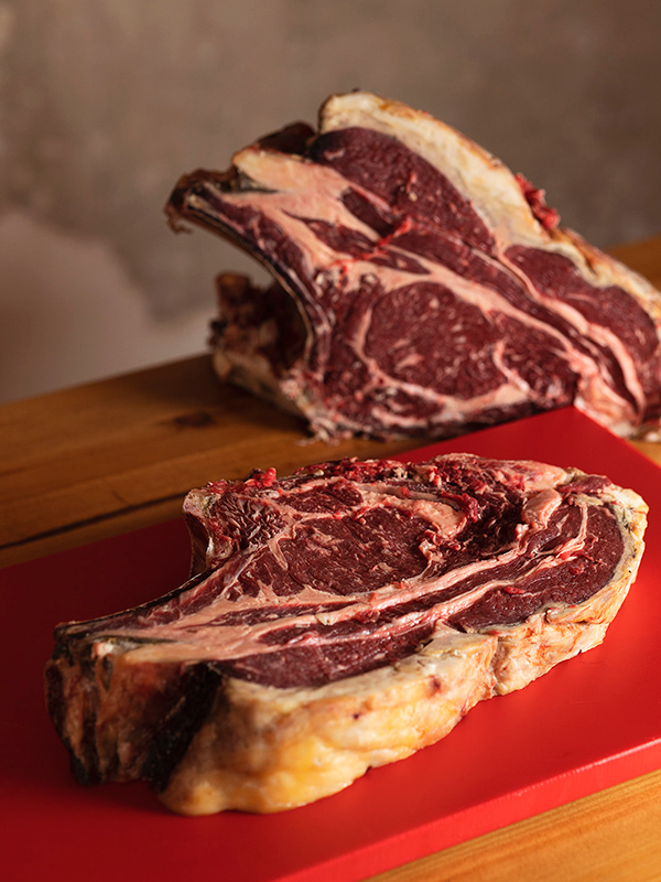 Carnes a la brasa Saucco Restaurante Zaragoza