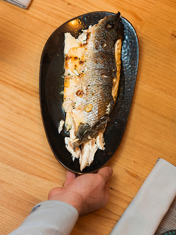 Pescados a la brasa Saucco Restaurante Zaragoza